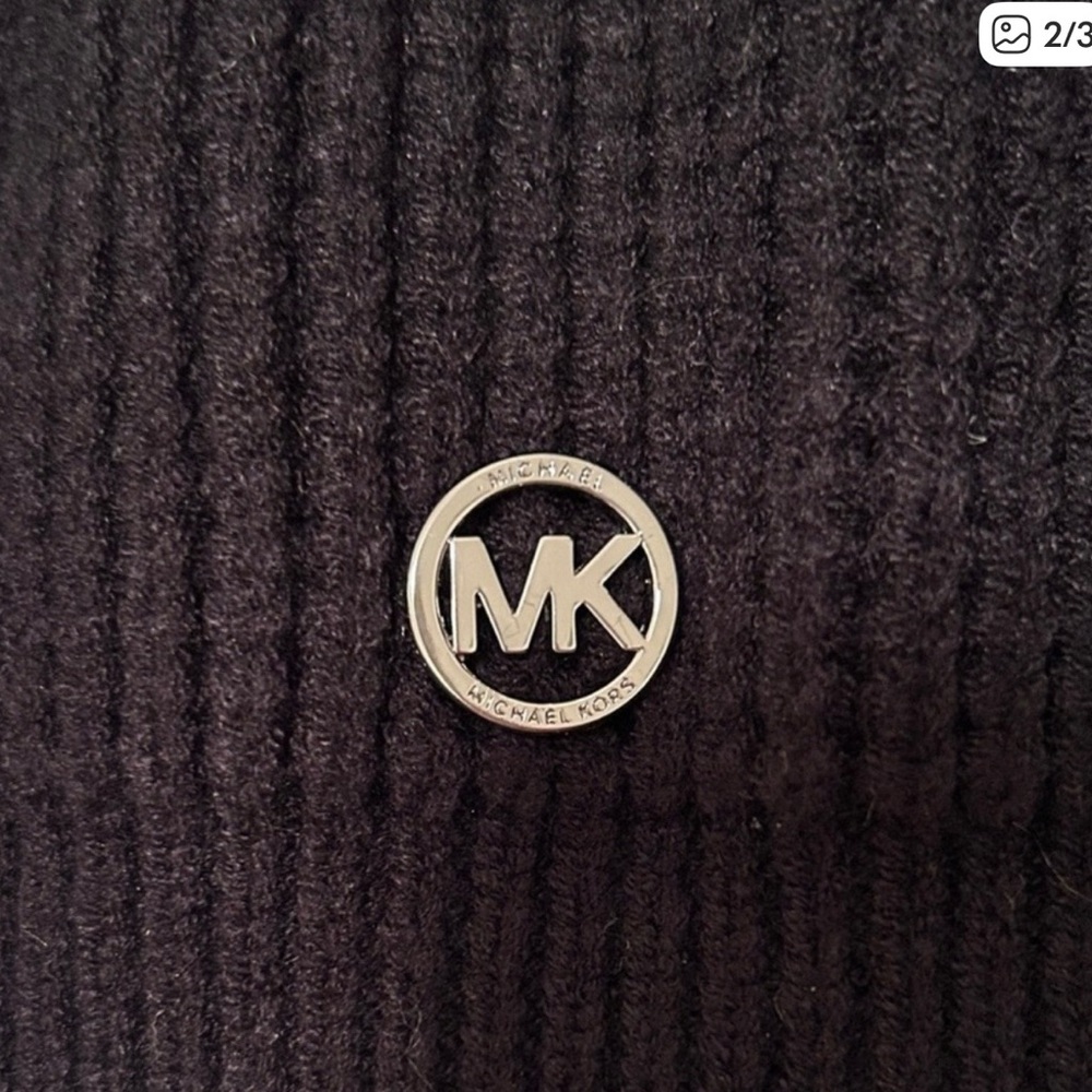 Michael Kors Black Waffle Knit Hat - Picture 2 of 3